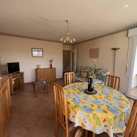 Appartement Cambo-les-bains, 2 Pièces, 2 Personnes - Fr-1-495-45 *